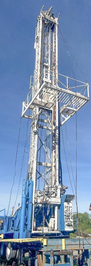 Used 2004 Gefco Speed Star 150K Drill Rig