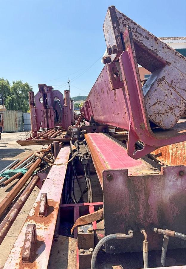 Used 2008 Schramm T200XD Deep Water / Oil & Gas Energy Drill Rig.