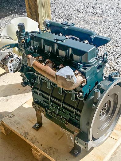 Kubota V2203DI Diesel Engine