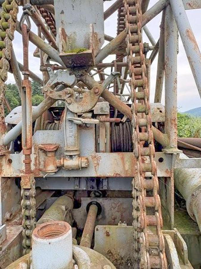 Used Davey M8A Table Drive Drill Rig