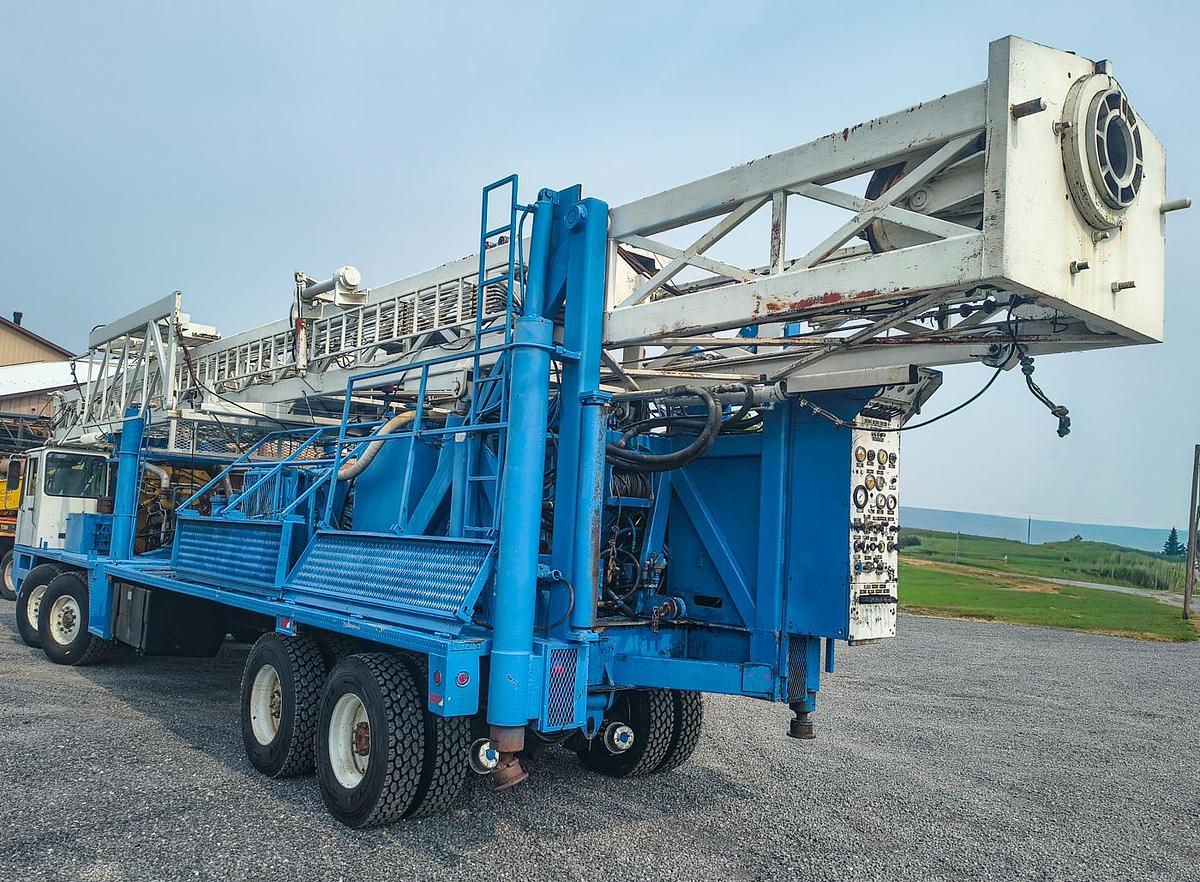 Used 2004 Gefco 150K Drill Rig