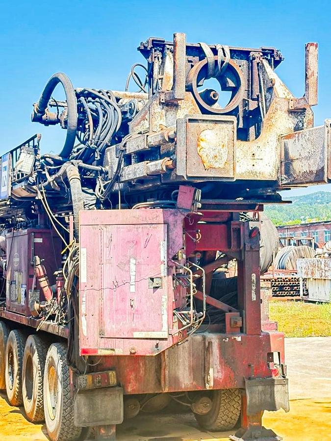 Used 2010 Schramm T200XD Deep Water / Oil & Gas Energy Drill Rig.