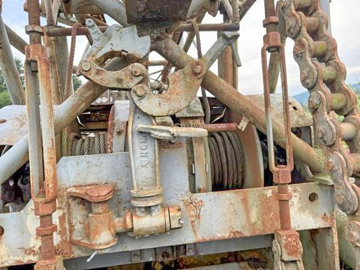 Used Davey M8A Table Drive Drill Rig