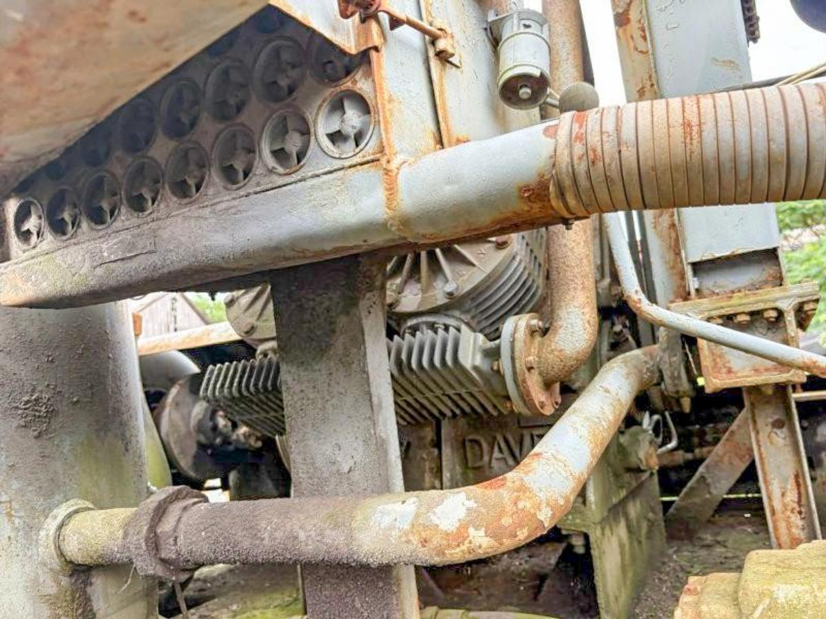 Used Davey M8A Table Drive Drill Rig