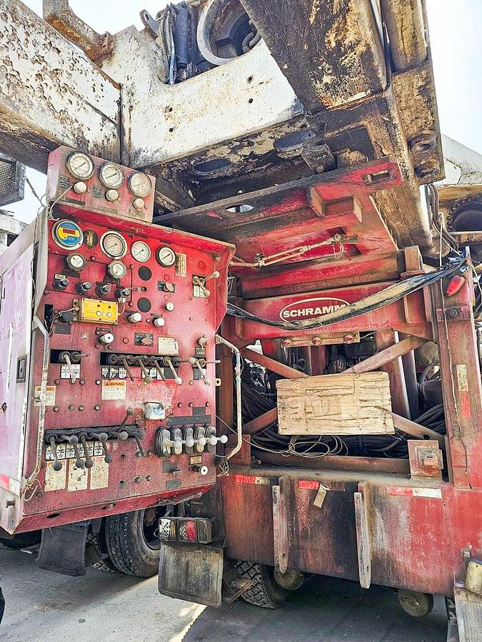Used 2010 Schramm T200XD Deep Water / Oil & Gas Energy Drill Rig.