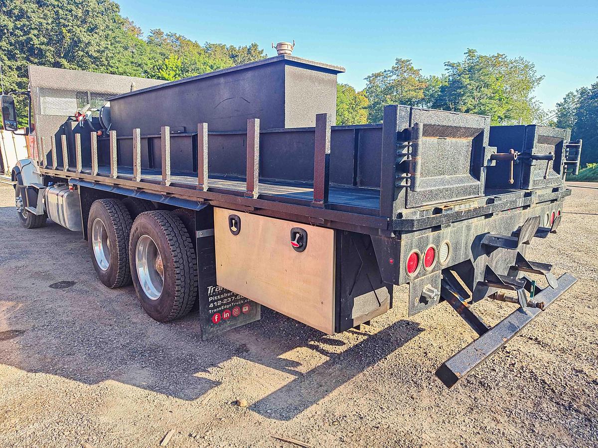 Used 2018 Volvo Water Truck