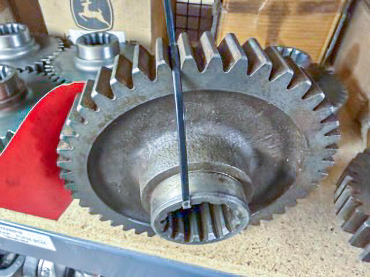 Used 4028048 – 45 Tooth Input Gear for Funk Box