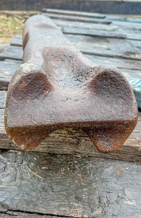 Used 6-7/8" x 28-1/2" Chisel Bit