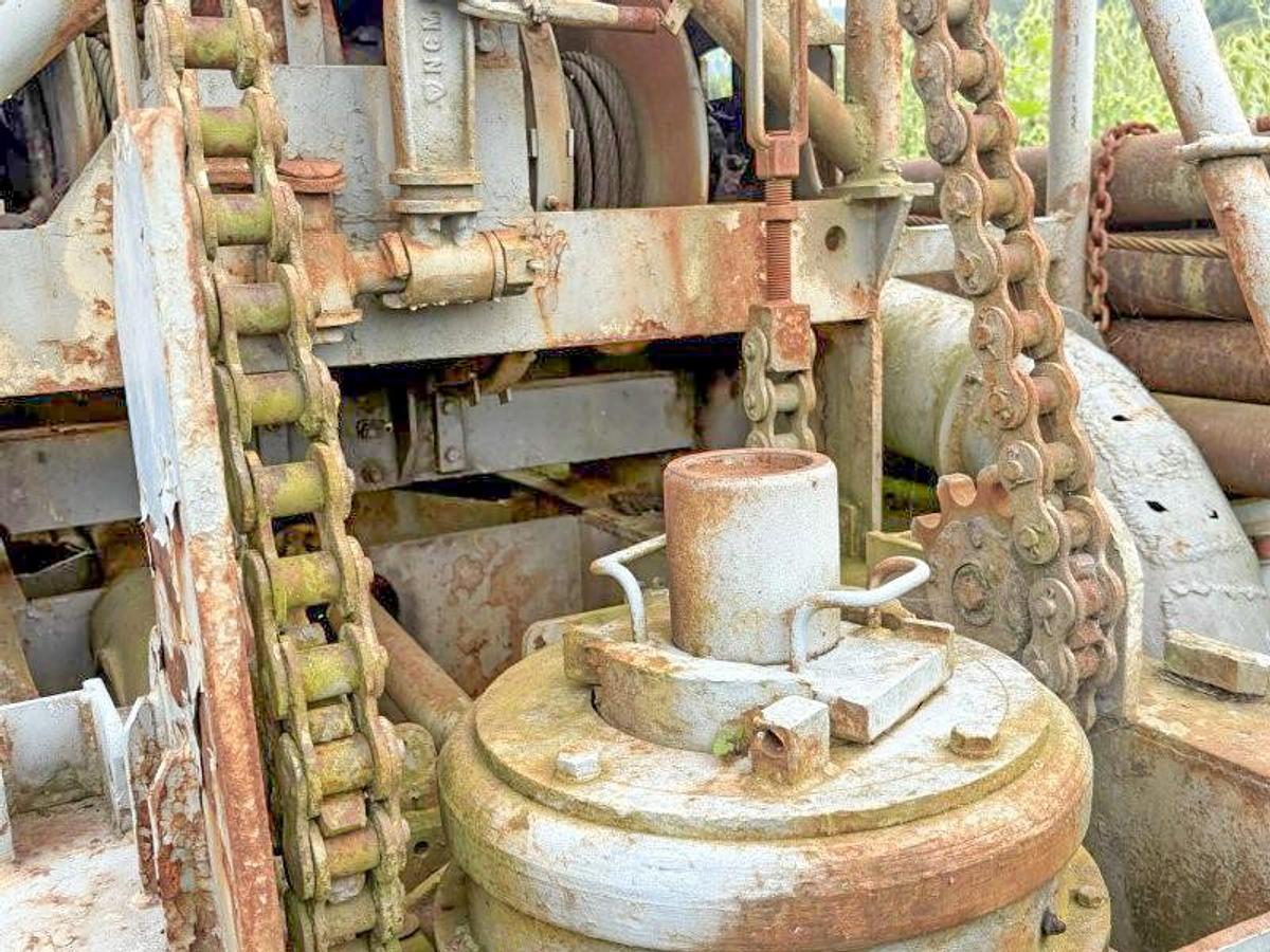 Used Davey M8A Table Drive Drill Rig