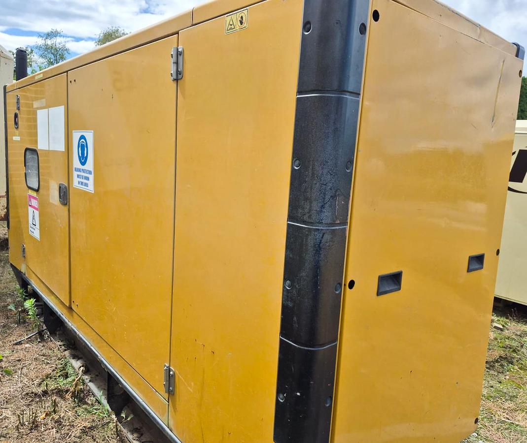 Used 2014 Caterpillar Olympian 3-Phase 380/220 Volt Generator Set