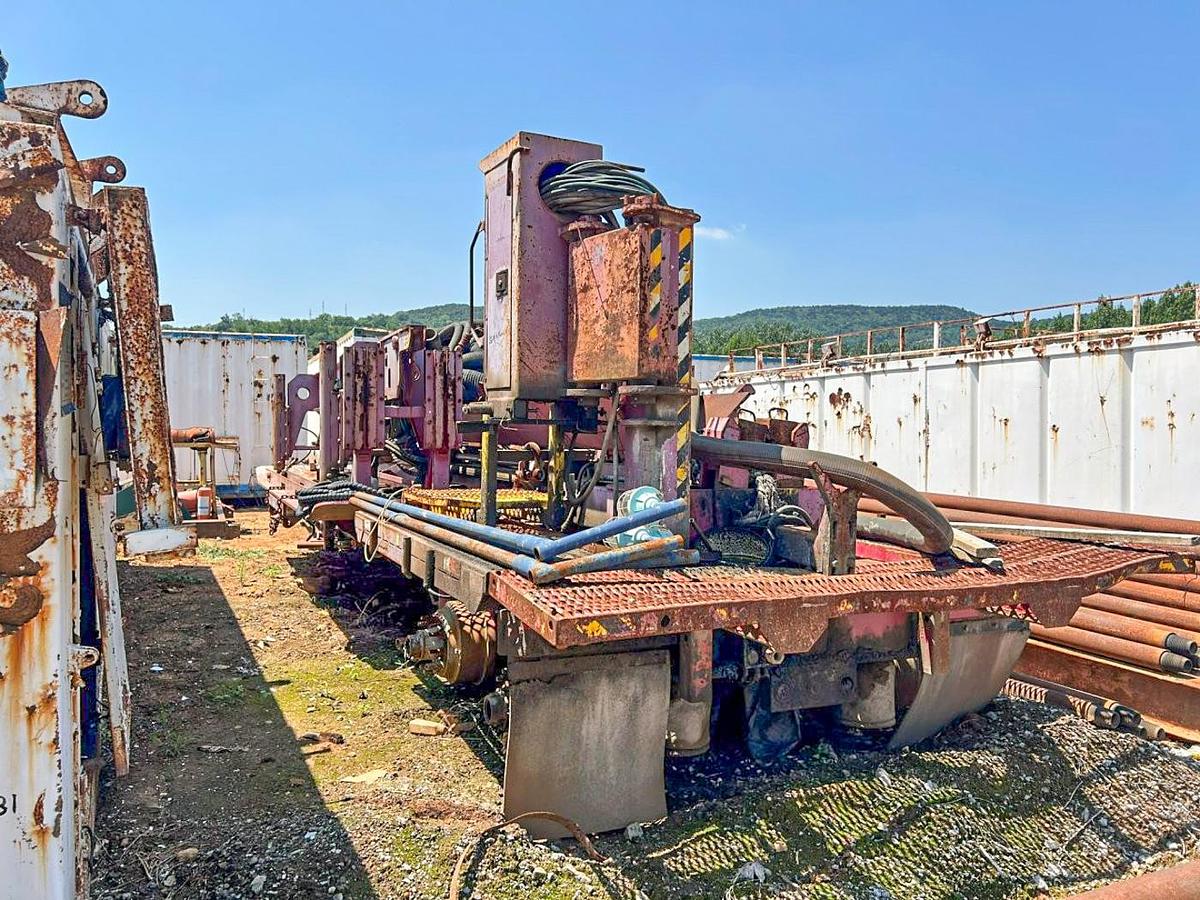 Used 2010 Schramm T200XD Deep Water / Oil & Gas Energy Drill Rig.
