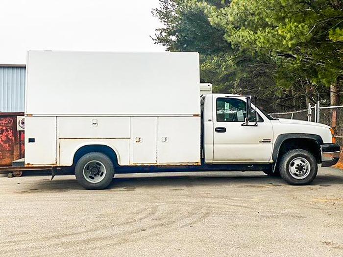 Used 2004 Chevy Silverado 3500 4X4