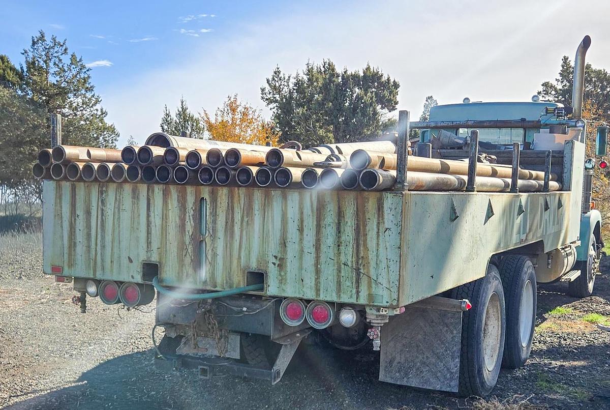 Used 1995 Ingersoll-Rand T3W Drill Rig Package