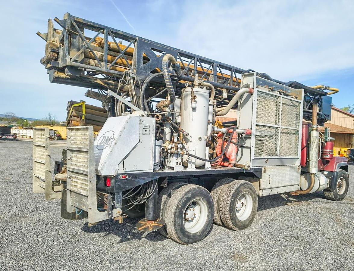 Used 2001 Ingersoll-Rand T3W Drill Rig