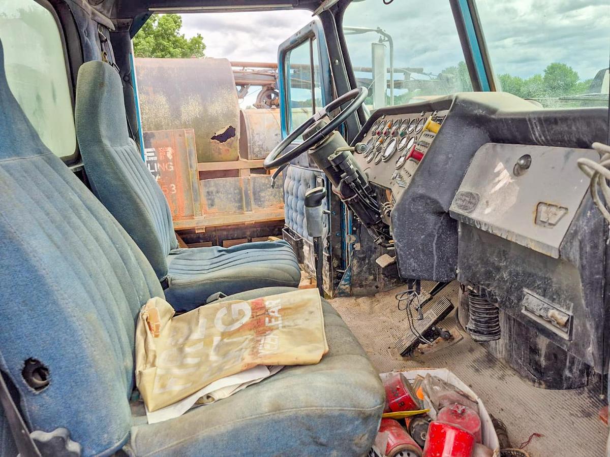 Used 2002 Caterpillar
