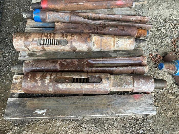 Used 5-7/8” x 33-1/2” Fishing Combination Socket