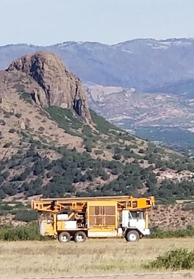 Used 1998 Ingersoll-Rand T4W DH Drill Rig