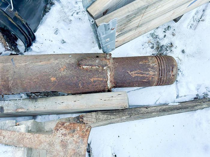 Used 2-1/2" x 3-1/2" cable tool rope socket, conventional "Prosser" style complete with fishing neck.