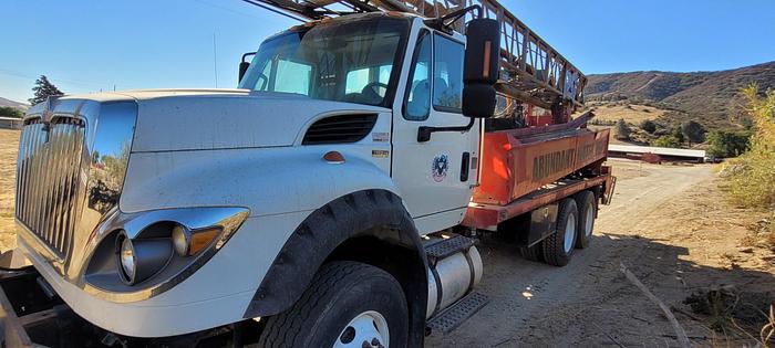 Used 1976 Ingersoll-Rand Cyclone TH60 Drill Rig