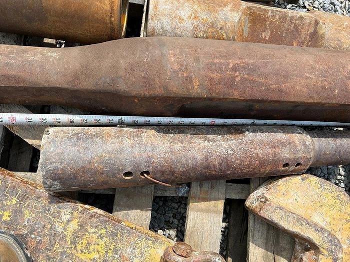 Used Conventional 2-1/4" x 3-1/4" "Prosser" Rope Socket with Mandrel