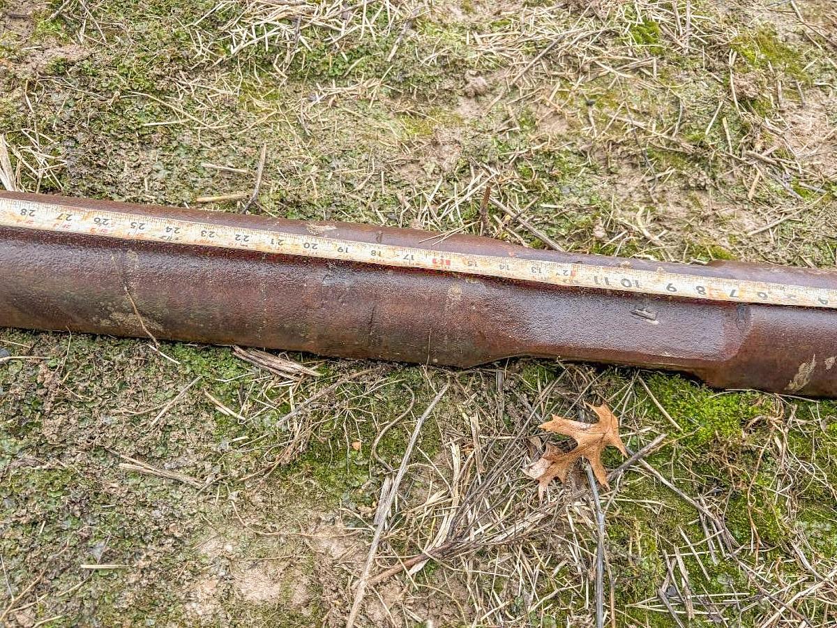 Used 8-1/2 ft. x 4-1/2" Drill Stem for Cable Tool Drilling