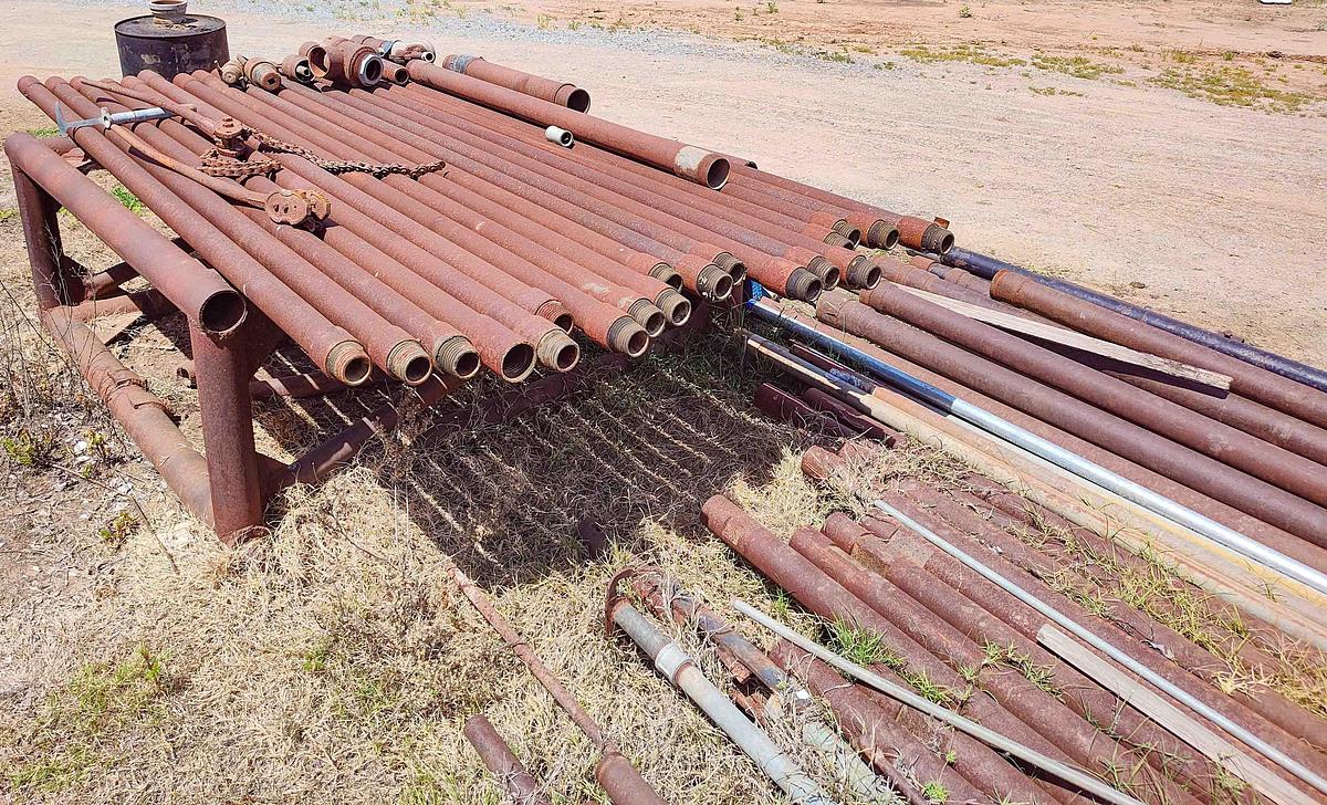 Used 1985  Custom Built Drill Rig