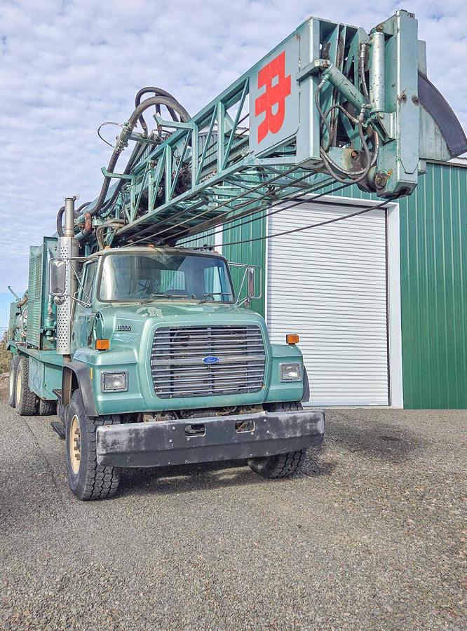 Used 1995 Ingersoll-Rand T3W Drill Rig Package