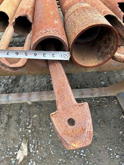 Used 10-1/2' x 4-1/4" Dart Valve Bailer for Cable Tool