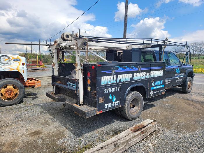 Used 1996 Smeal 5T Pump Hoist Rig