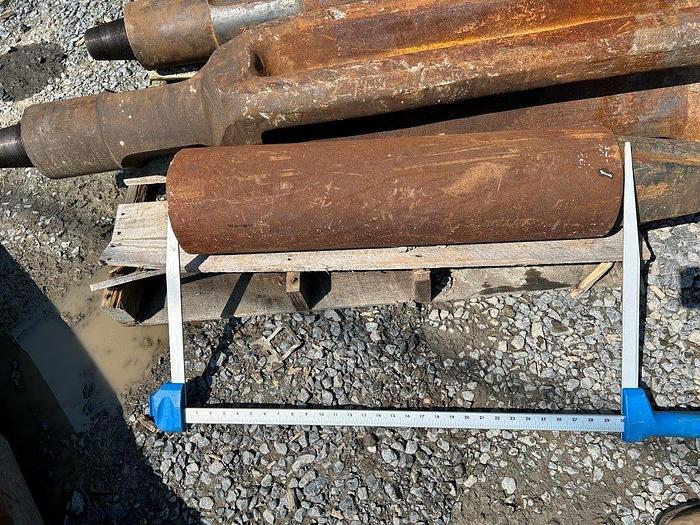 Used 7-5/8" O.D. Overshot Fishing Tool for Cable Tool