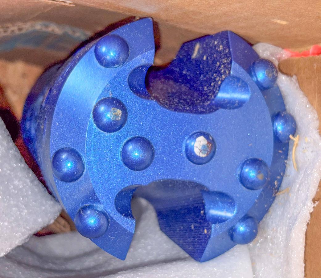 Infinity 3-15/16 “Flat Face” Carbide Cable Tool Bit with1-1/2 X 2-1/4 8 – Pin Thread