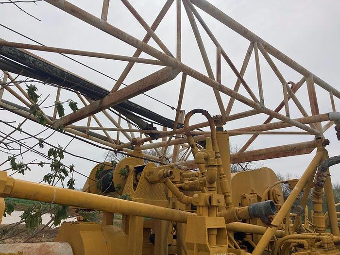 Used Failing 1500 Holemaster Drill Rig