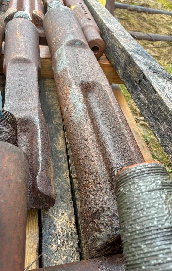 Used 7-3/4" x 30" Cable Tool Chisel Bit