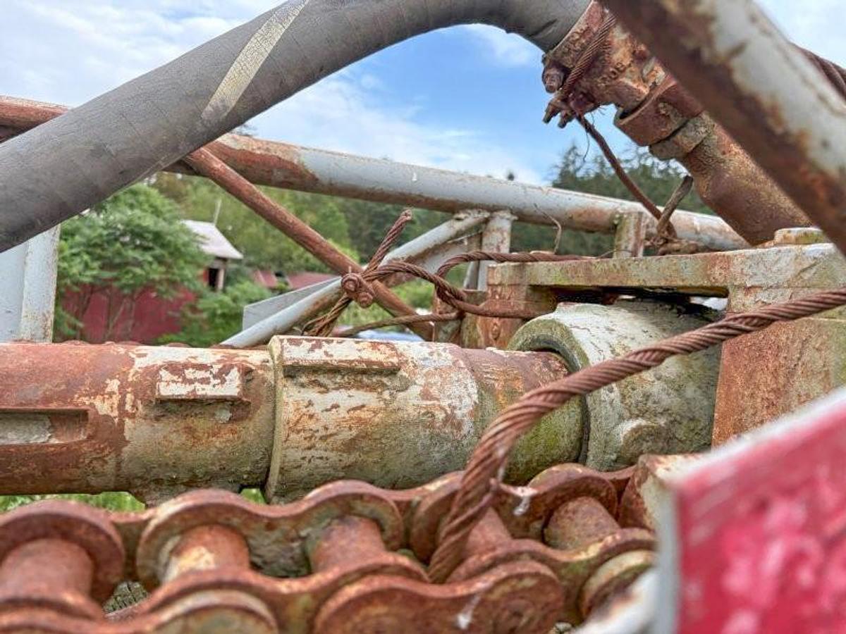 Used Davey M8A Table Drive Drill Rig