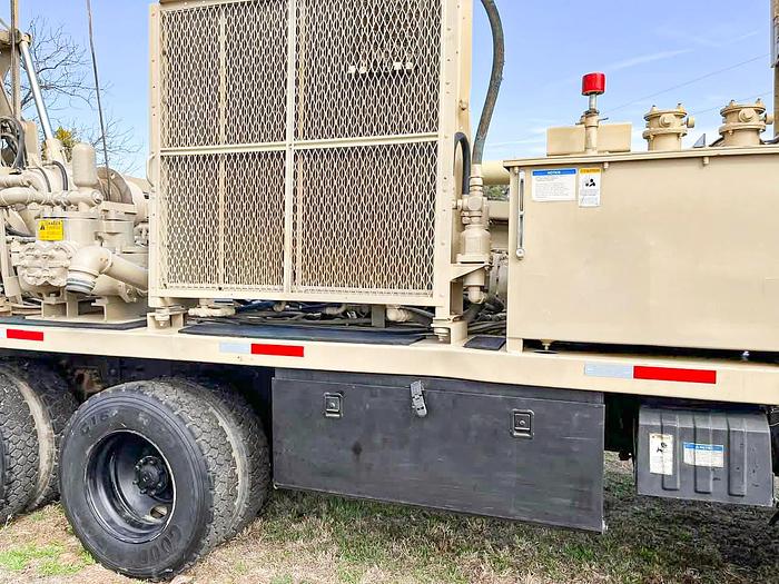 Used 1988 Ingersoll-Rand TH60 Long Tower Drill Rig