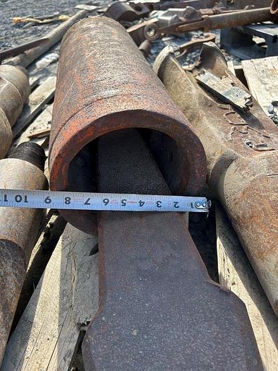 Used 8-3/4" to 9" Dart Valve Bailer Bottom for Cable Tool