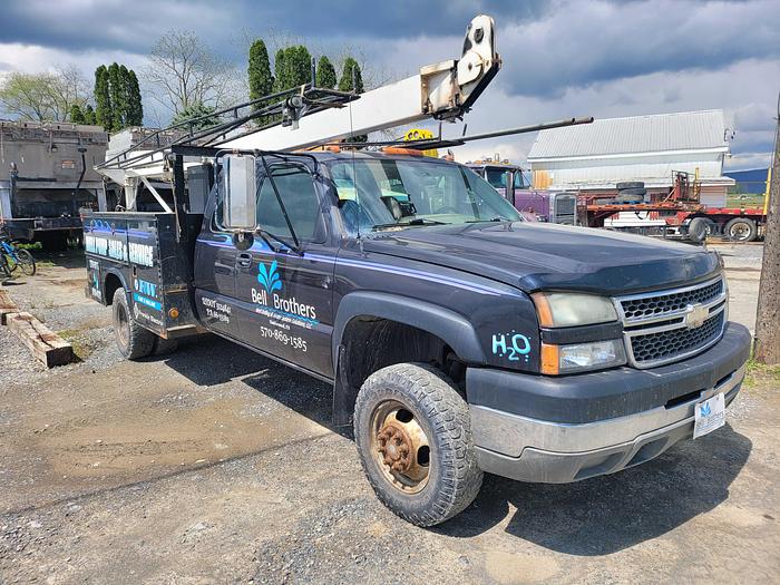 Used 1996 Smeal 5T Pump Hoist Rig