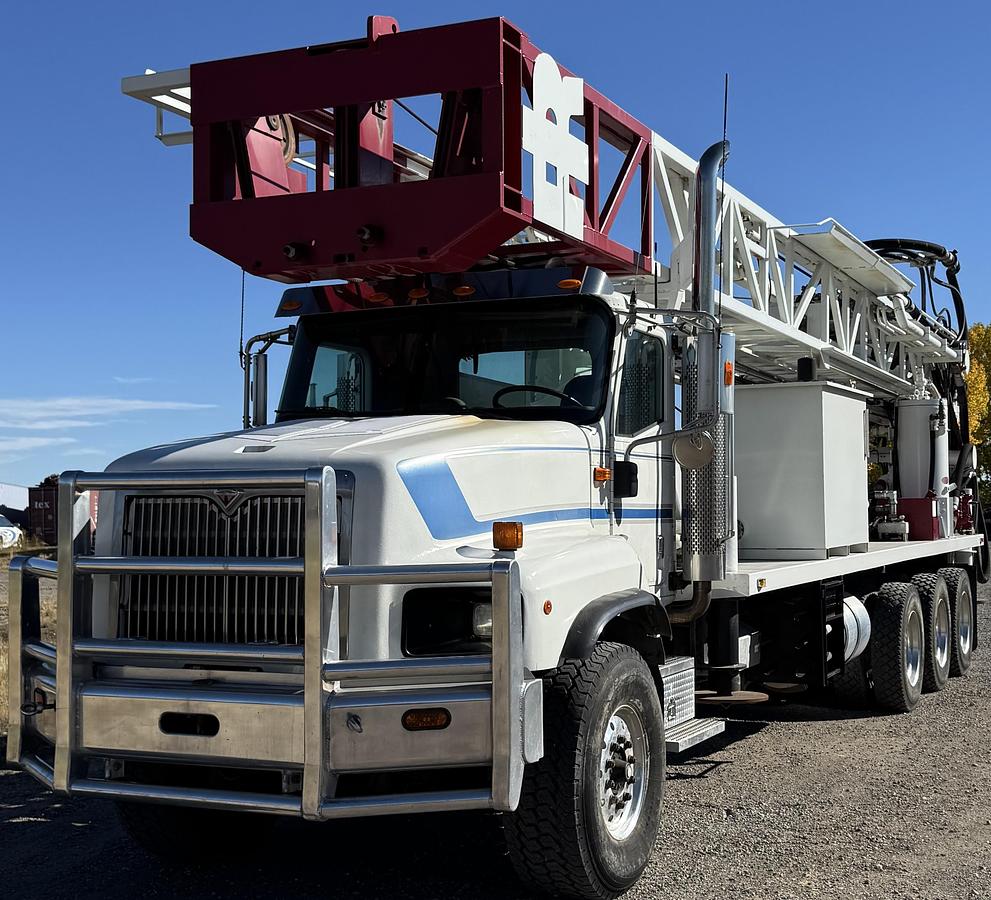 Refurbished Ingersoll-Rand TH100 Drill Rig