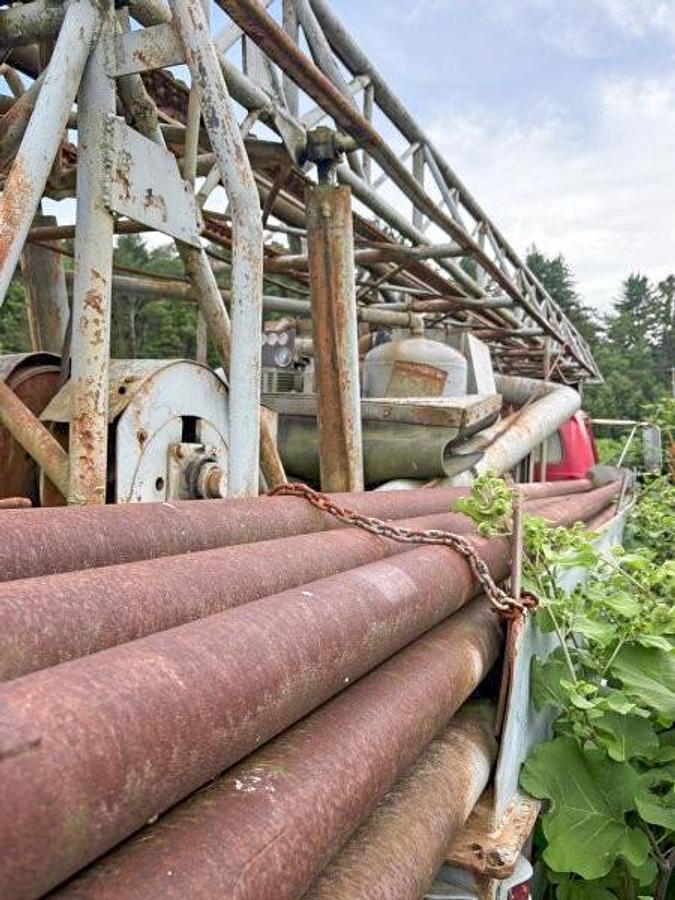 Used Davey M8A Table Drive Drill Rig