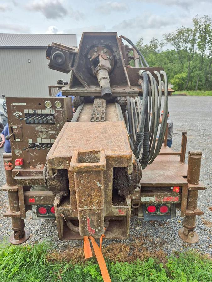 Used 1994 Ingersoll-Rand A300 Drill Rig
