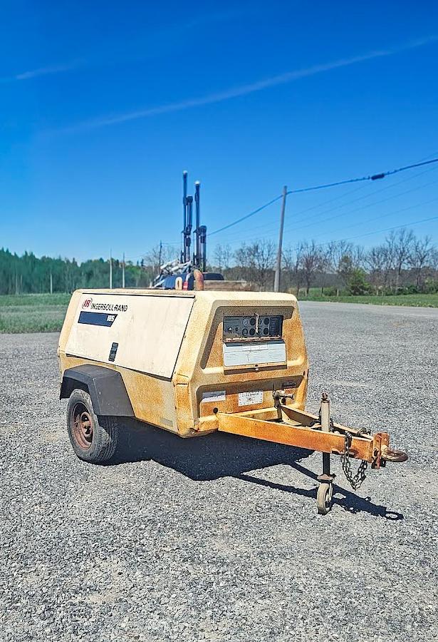 Used 1993 Ingersoll-Rand P185CWJD Air Compressor