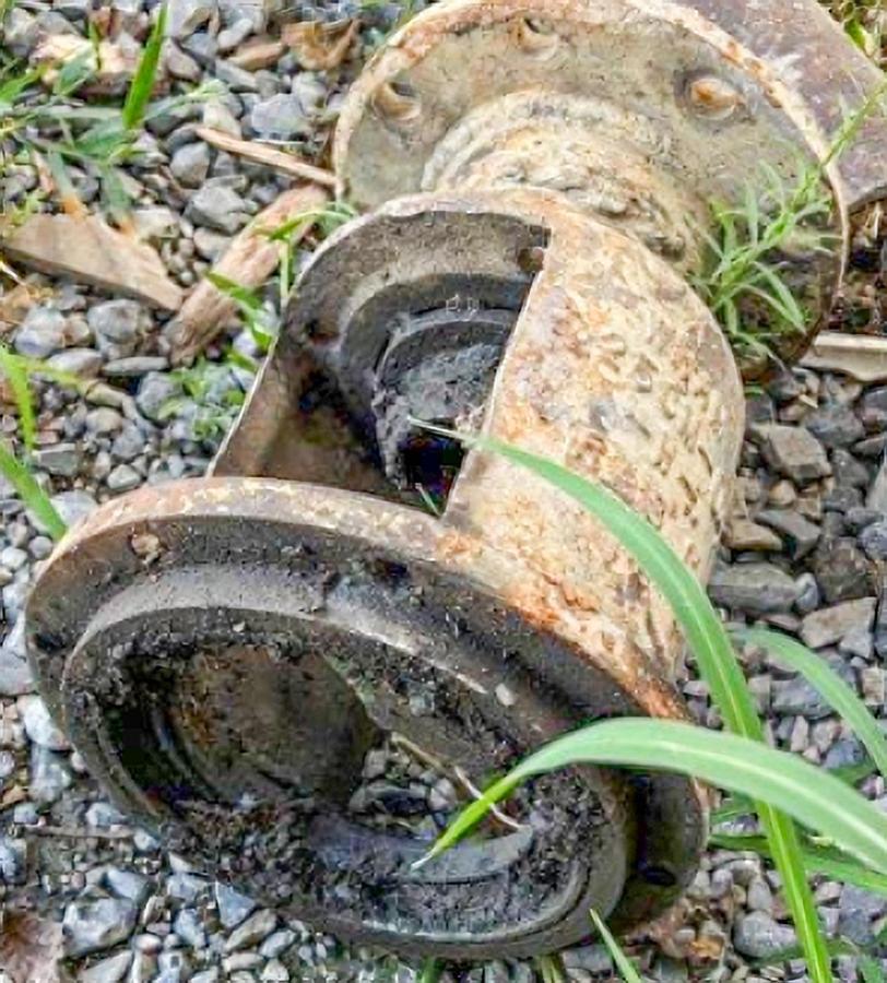 Used Western Rubber 25CM-4 Bonnet / Gooseneck for the 25CM Series Heavy-Duty Water/Mud Swivel.