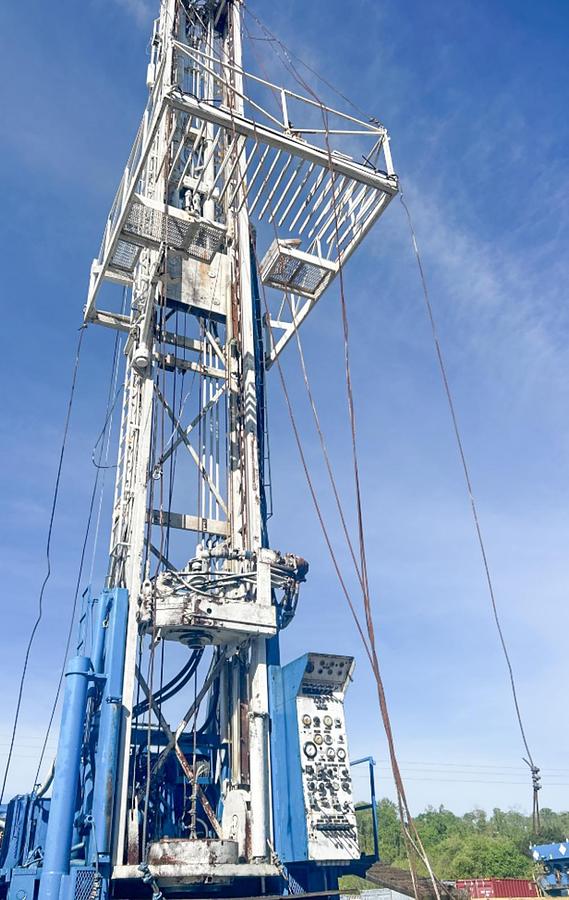 Used 2004 Gefco Speed Star 150K Drill Rig