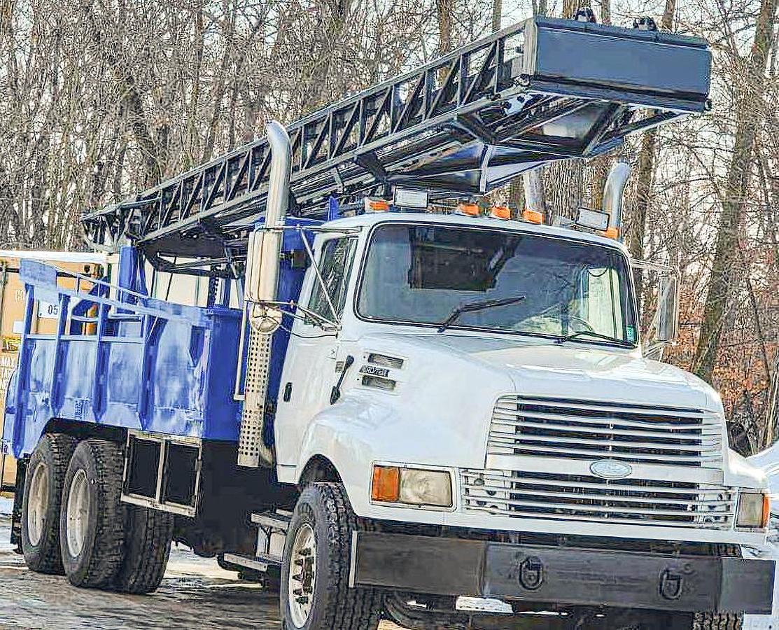 Used Badger 1250 Drill Rig