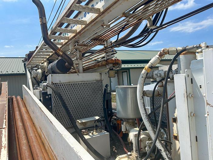 Used 1991 Canterra Ct250 Torquemaster Series Monitoring Drill.