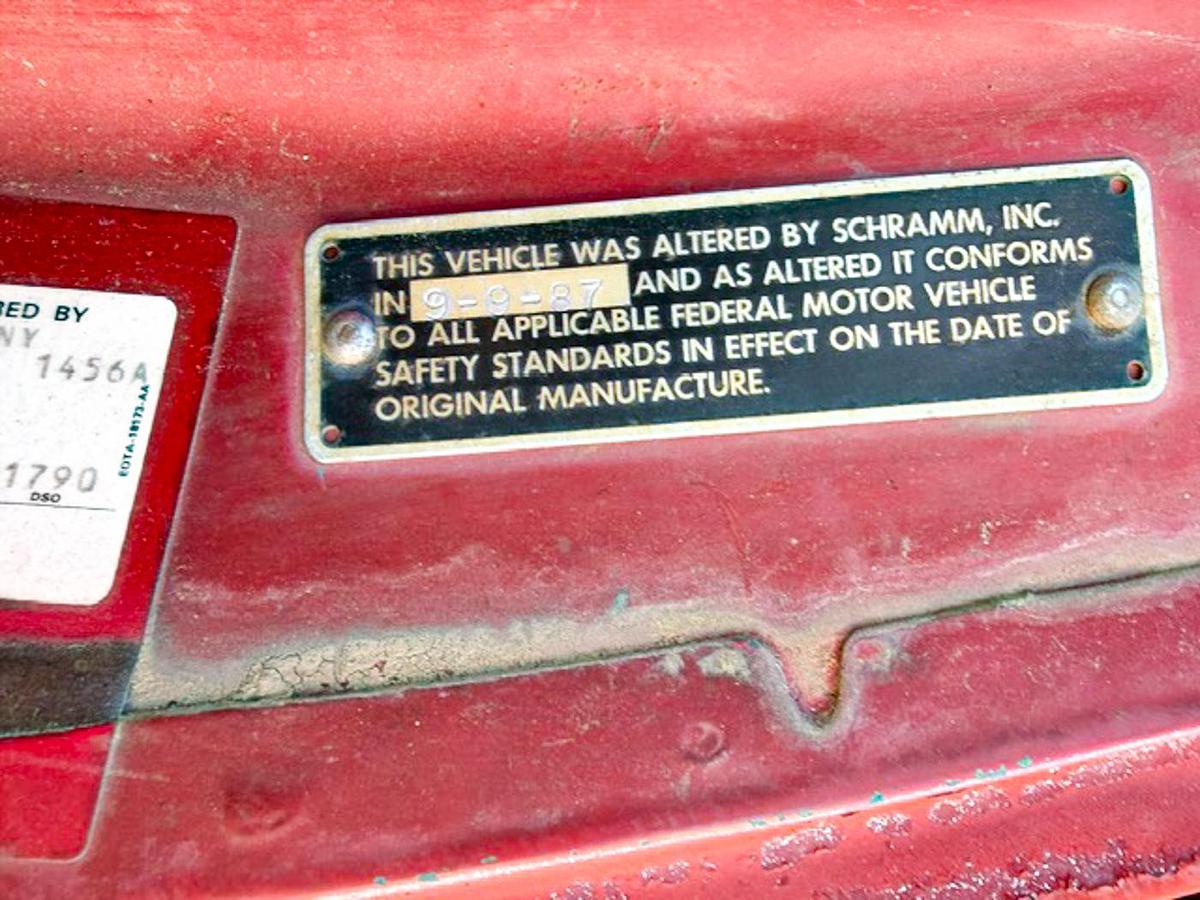 Used 1987 Schramm T450 H Drilling Rig