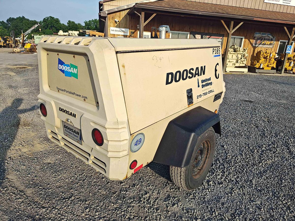 Used 2013 Doosan  P185WJD Air Compressor