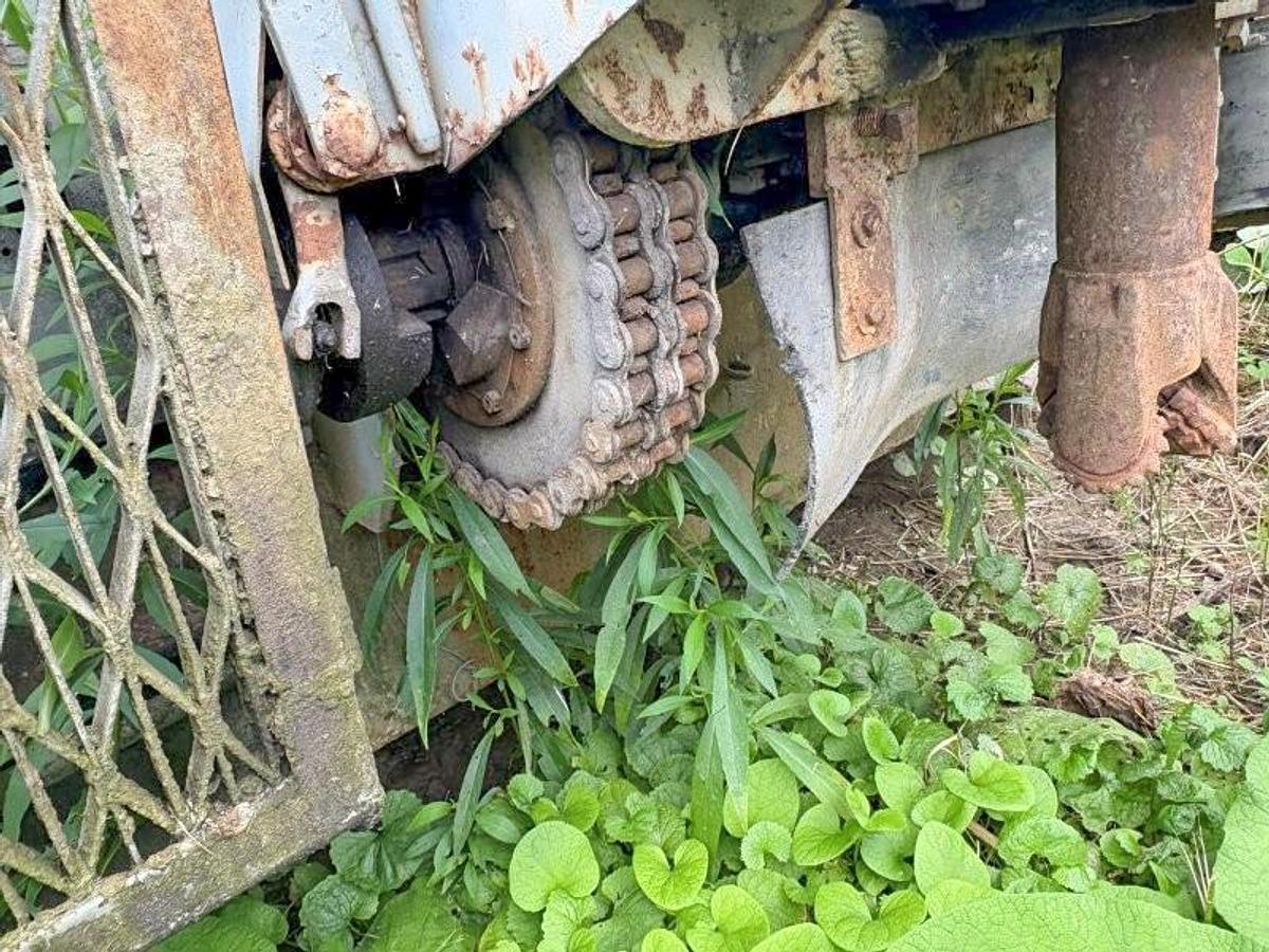 Used Davey M8A Table Drive Drill Rig