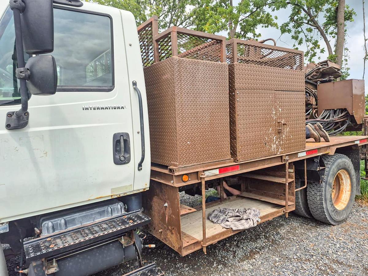 Used 1994 Ingersoll-Rand A300 Drill Rig