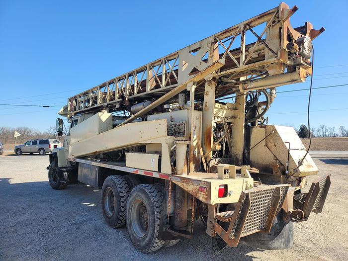 Used 1990 Ingersoll-Rand T3W Drill Rig